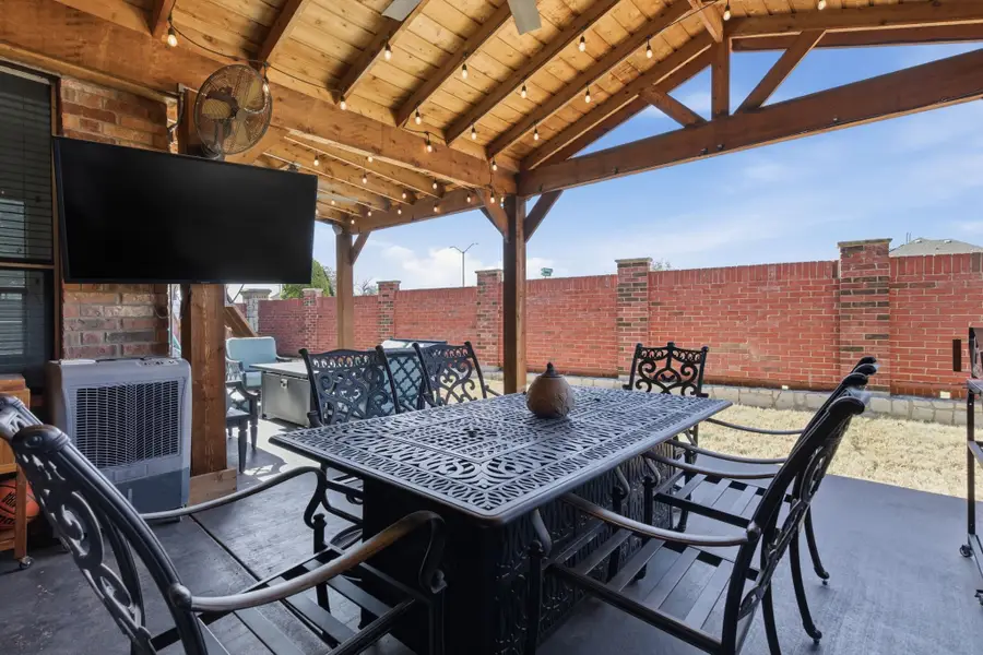 6876 Foghorn Lane, Grand Prairie, TX 75054 - #2