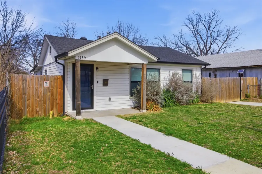 1539 E Woodin Boulevard, Dallas, TX 75203 - #2