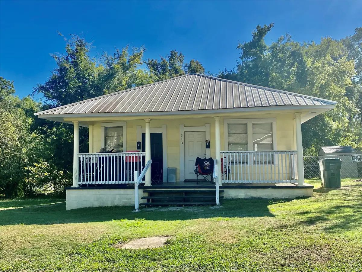 843 College Street, Shreveport, LA 71104 - #1