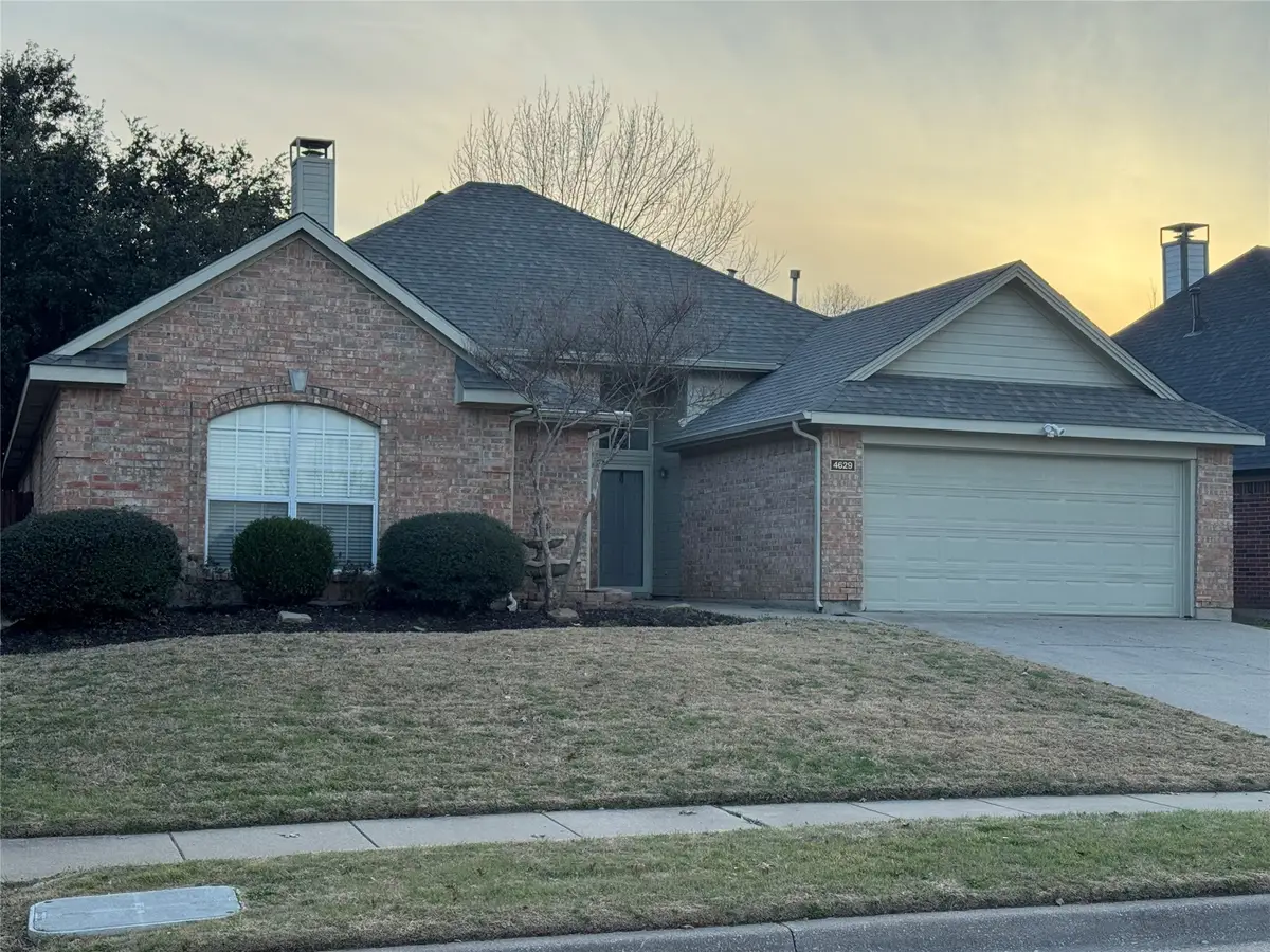 4629 Lincolnshire Drive, Grand Prairie, TX 75052 - #1
