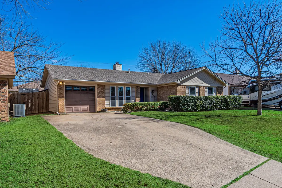 4211 Windhurst Drive, Arlington, TX 76015 - #1