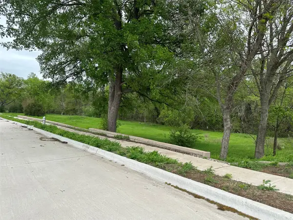 227 Ticky Drive, Princeton, TX 75407