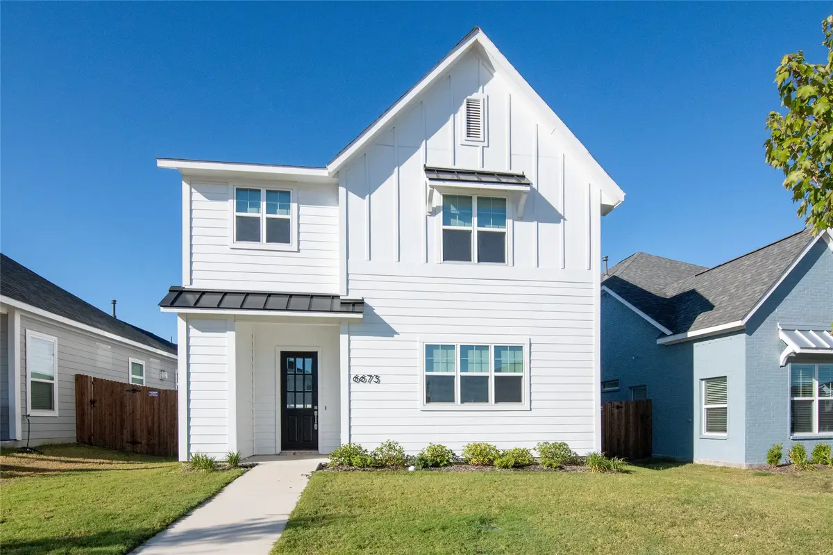 6673 Lake Overlook Drive, Fort Worth, TX 76135 - Image #1