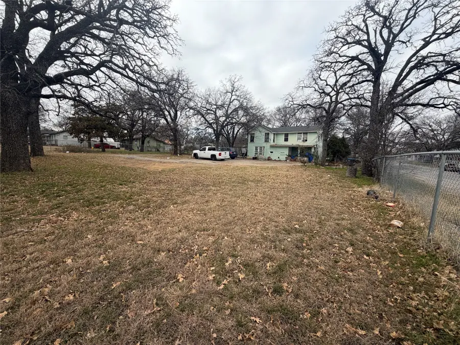 4029 Avenue M, Fort Worth, TX 76105 - Image #2