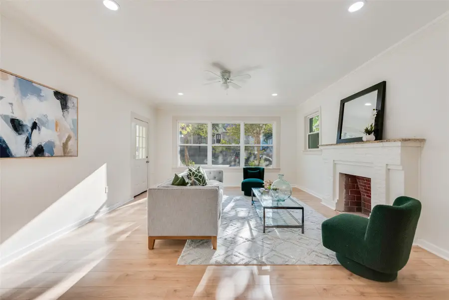 922 Cristler Avenue, Dallas, TX 75223 - Image #3