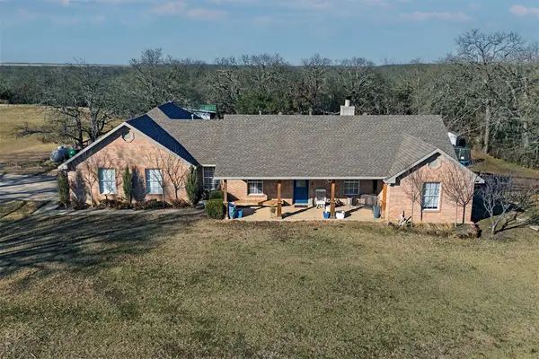 2590 W Blackjack Road, Aubrey, TX 76227