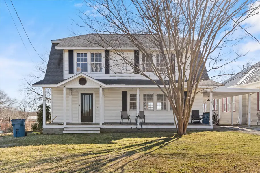 206 S Avenue B, Wortham, TX 76693 - #2