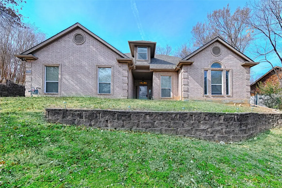 400 Dale Hollow Road, Fort Worth, TX 76103 - #1