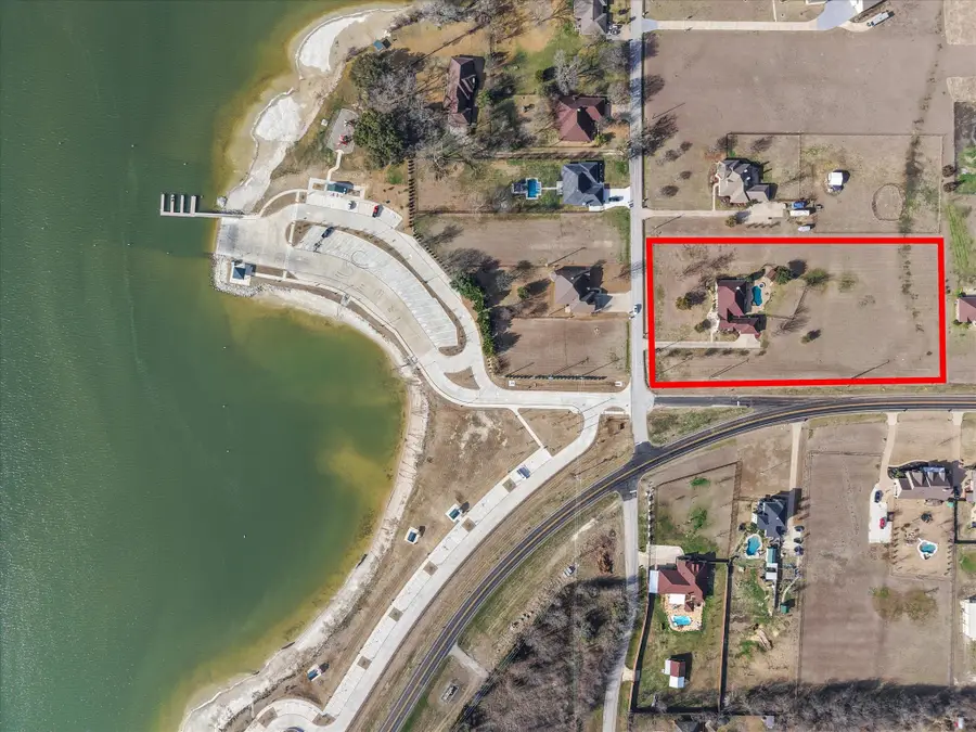 106 Lakeshore Drive, Waxahachie, TX 75165 - #3