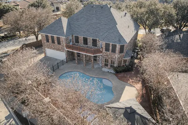 6400 Briercliff Court, Fort Worth, TX 76132