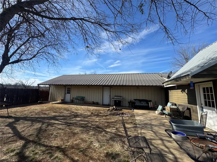 303 Boone Street, Mingus, TX 76463 - #2