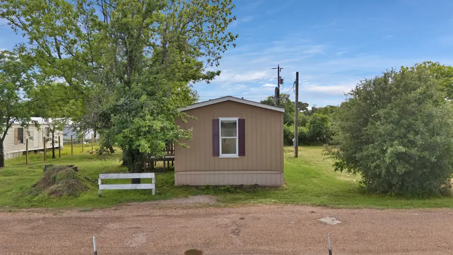 6624 Sunset Cove Court, Granbury, TX 76049 - #2