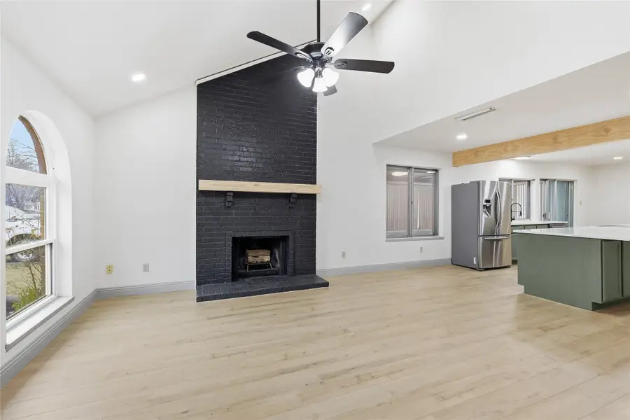 3221 Red Oak Lane, Bedford, TX 76021 - #3