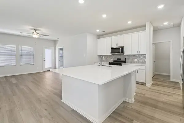 511 Green Gables Drive, Princeton, TX 75071