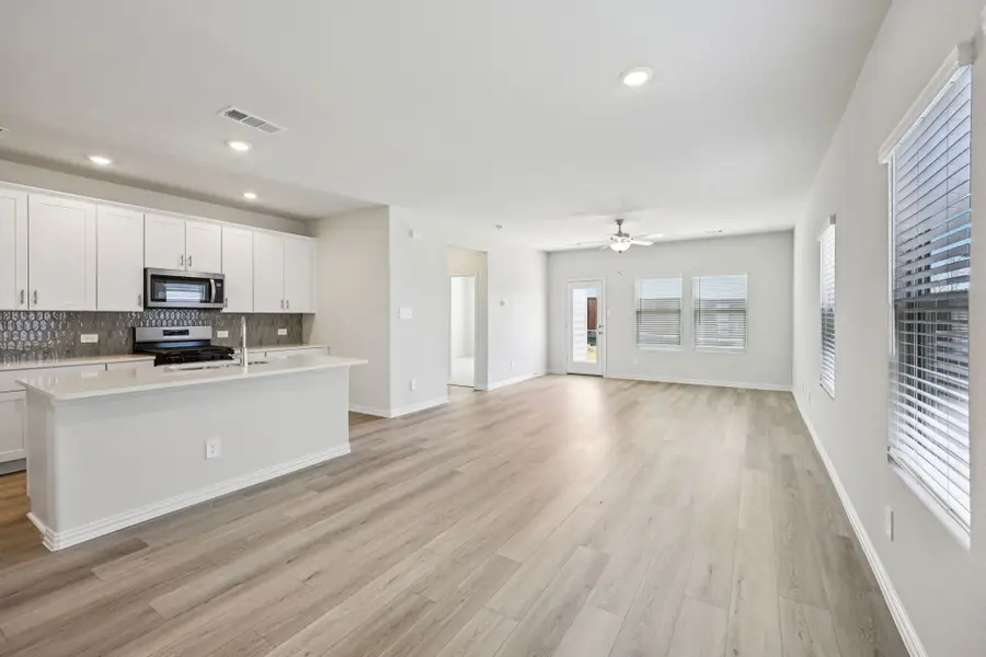 518 Dorothy Drive, Princeton, TX 75071 - Image #3