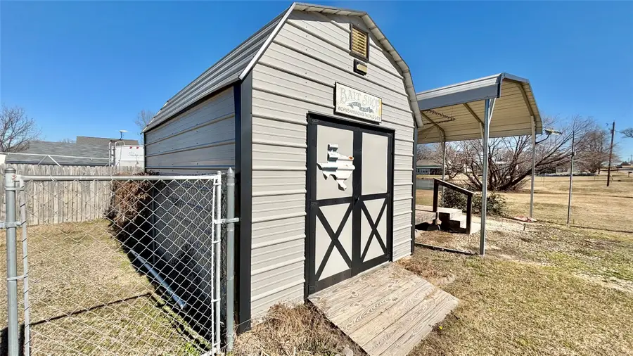 433 Holiday Village Drive, Quitman, TX 75783 - #2