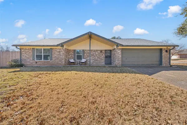 201 Westhill Drive, Hewitt, TX 76643