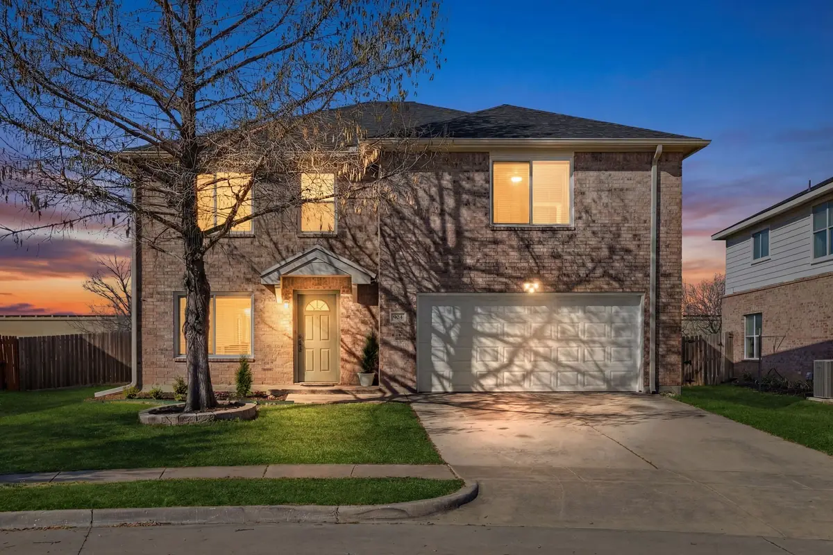 904 Canary Drive, Saginaw, TX 76131 - #1