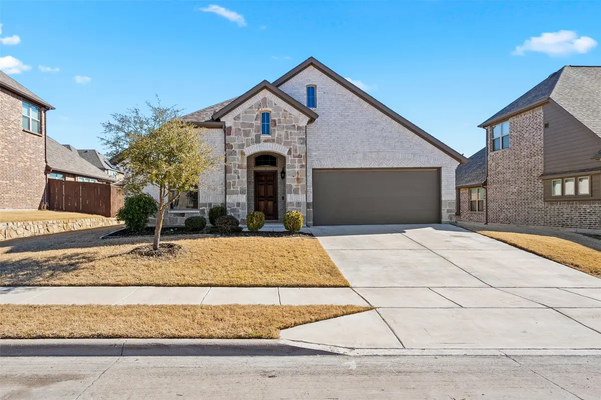 620 Bayonet Drive, Fort Worth, TX 76108 - Image #1