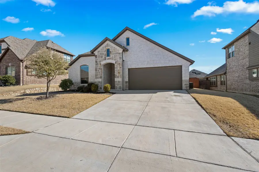 620 Bayonet Drive, Fort Worth, TX 76108 - Image #2