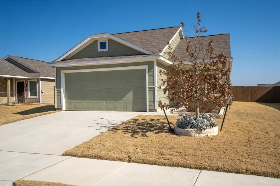 11850 Gabbro Drive, Justin, TX 76247 - Image #2