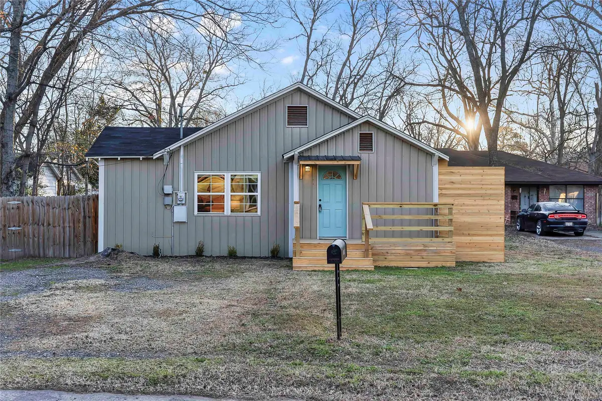 510 Hogg Street, Mineola, TX 75773 - #1