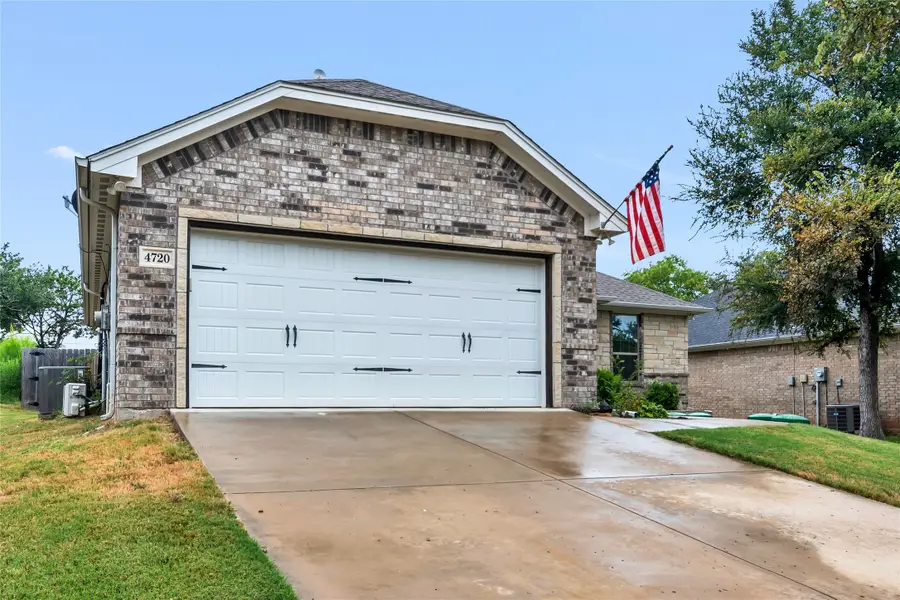 4720 Medina Street, Granbury, TX 76048 - #3