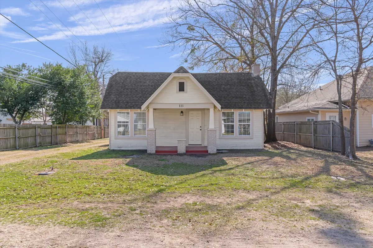 111 W Wolfe Street, Grand Saline, TX 75140 - #1