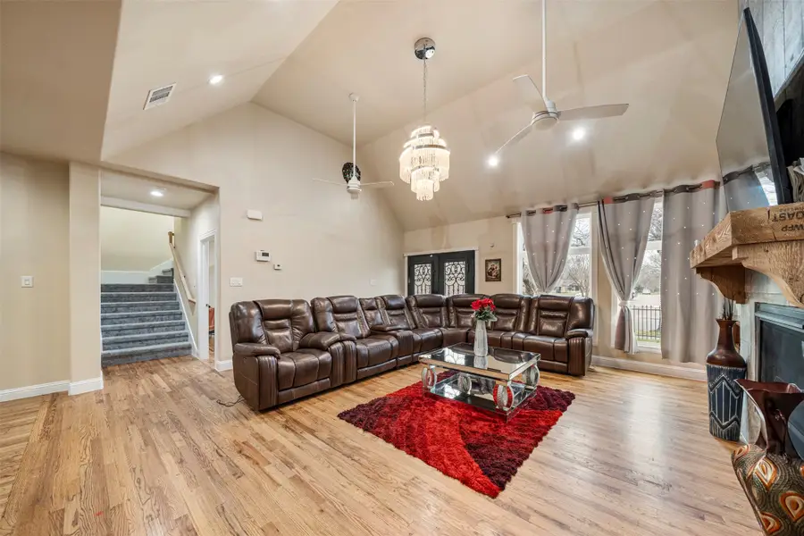 314 S Hastings, Irving, TX 75060 - #3