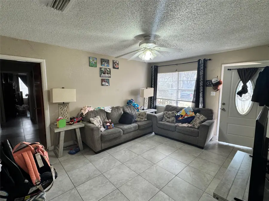 747 High School Drive, Seagoville, TX 75159 - Image #3