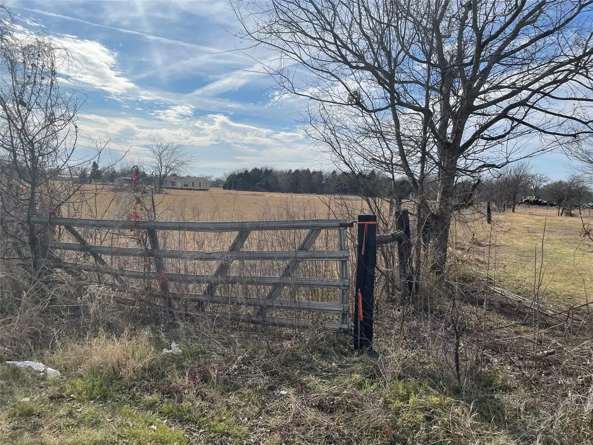 17960 County Road 2529, Eustace, TX 75124 - #1