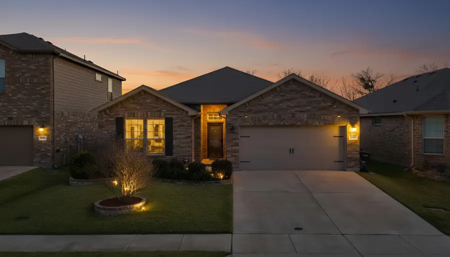 1016 Brownford Drive, Fort Worth, TX 76028 - #2