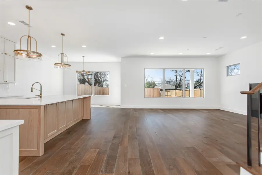 1107 Mount Auburn Avenue, Dallas, TX 75223 - #2