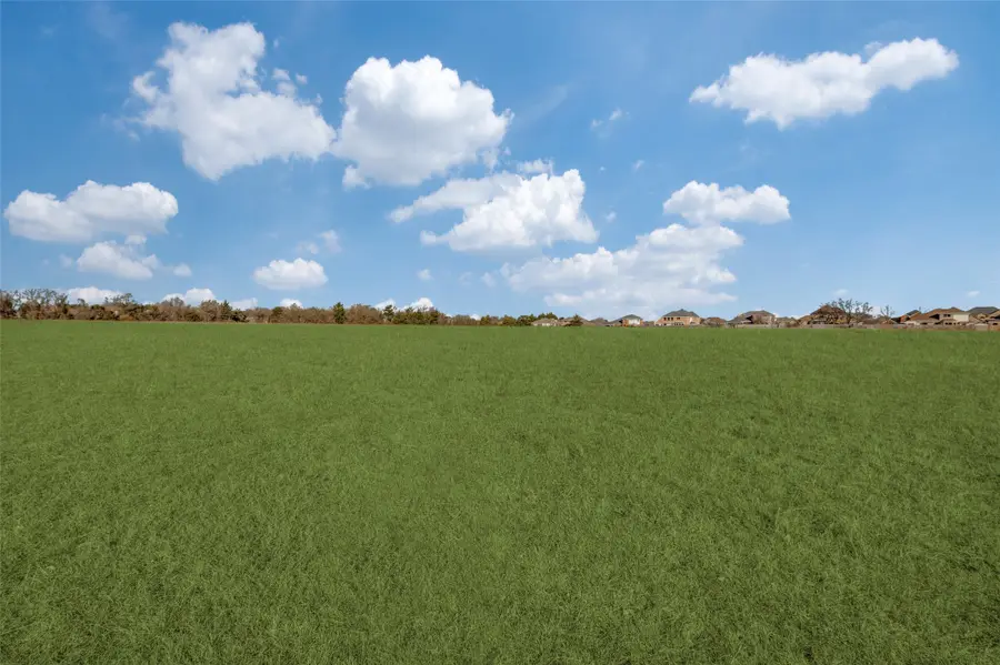 221 W Parkerville Road, Desoto, TX 75115 - #2