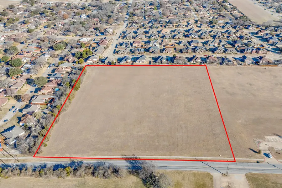 221 W Parkerville Road, Desoto, TX 75115 - #3