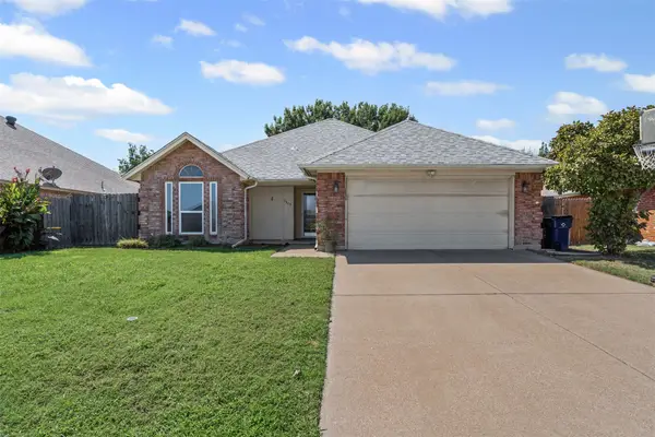 3509 Tommy Hays Drive, North Richland Hills, TX 76117