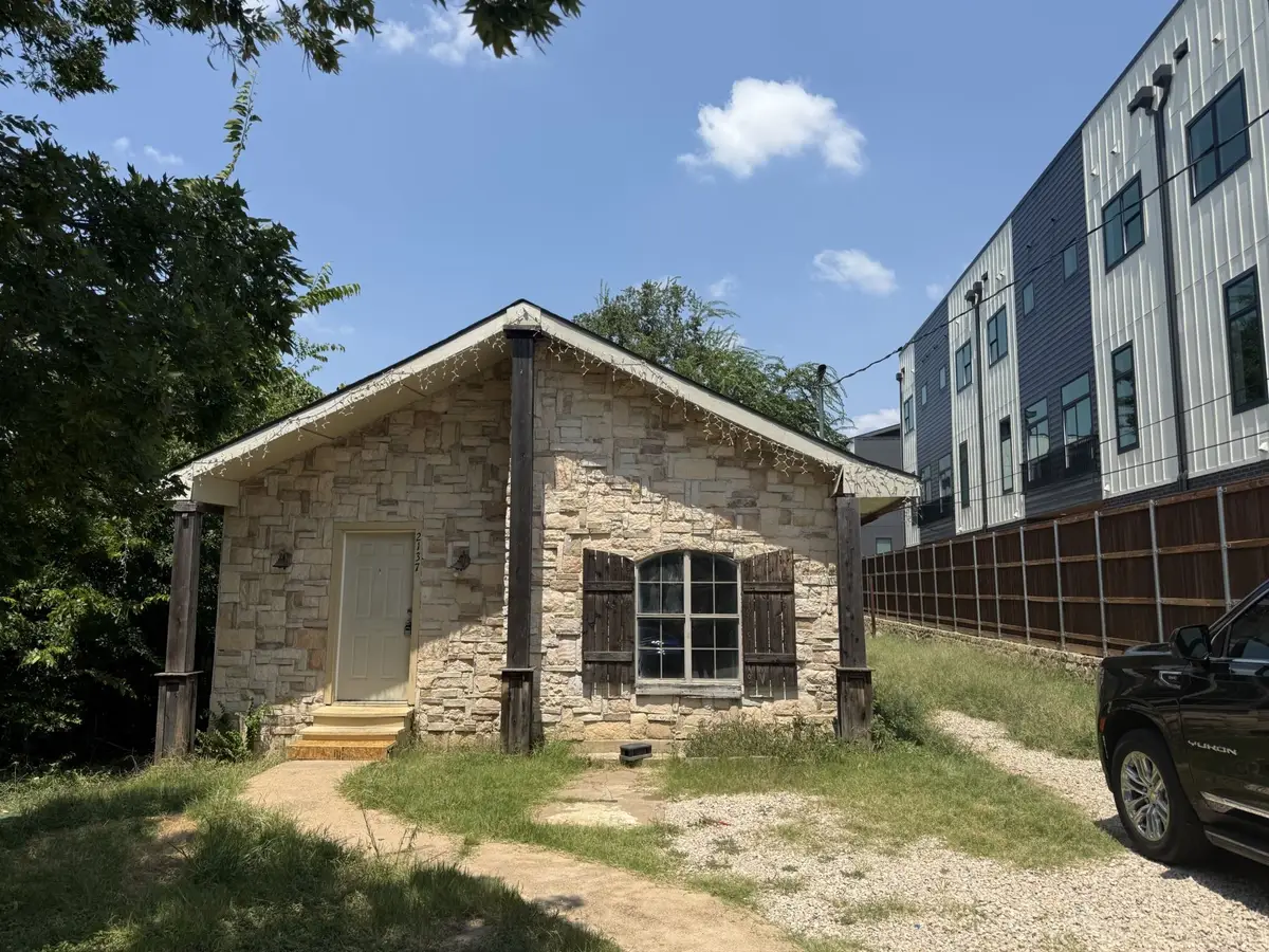 2137 Hondo Avenue, Dallas, TX 75219 - Image #1