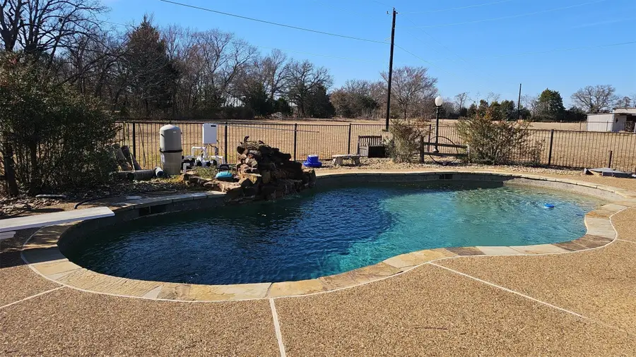 7942 Fm 859, Edgewood, TX 75117 - Image #3