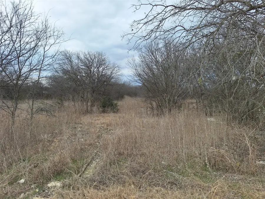 303 Creekwood Drive, Blum, TX 76627 - #2