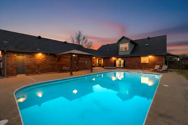 1072 West Secretariat Drive, Terrell, TX 75160