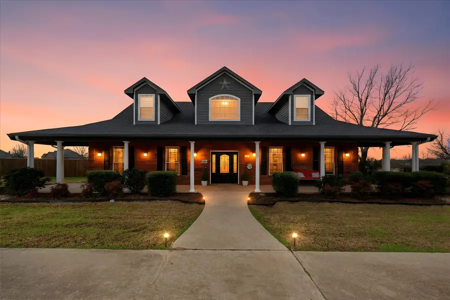 1072 West Secretariat Drive, Terrell, TX 75160 - #2