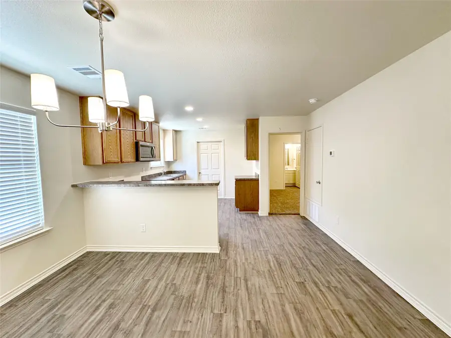 902 N Rusk Street, Weatherford, TX 76116 - #2