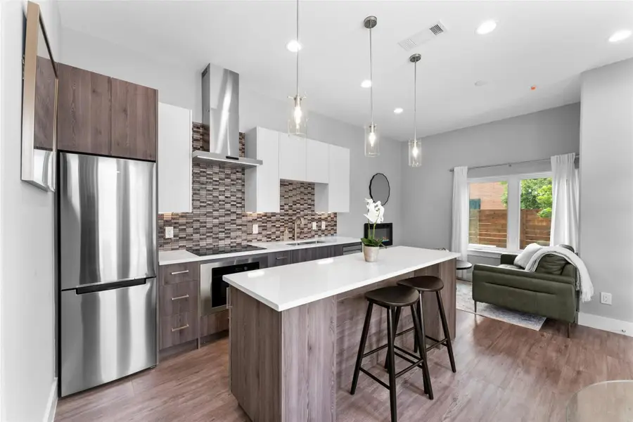 111 Merritt Street #102, Fort Worth, TX 76114 - #3