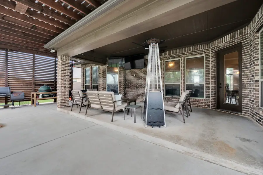 7218 Hill Country Court, Midlothian, TX 76065 - Image #3