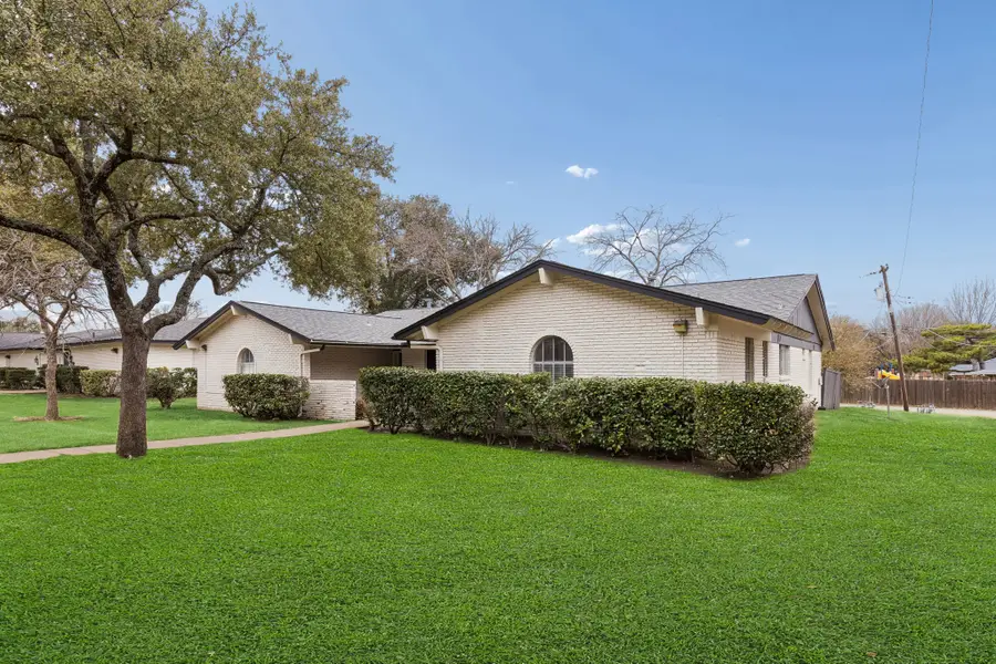 15757 El Estado Drive, Dallas, TX 75248 - #2