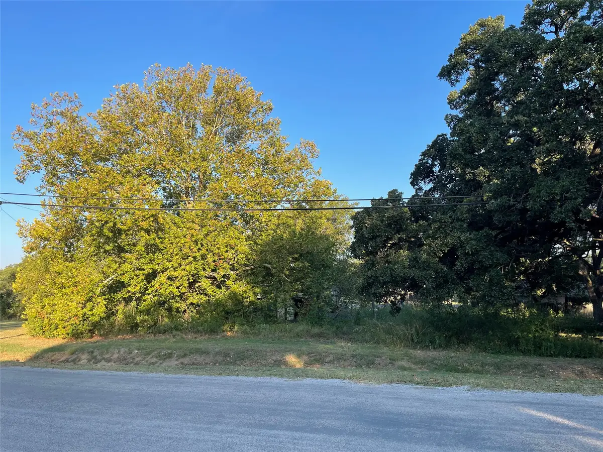 525 S Kent Street, Gorman, TX 76454 - Image #1