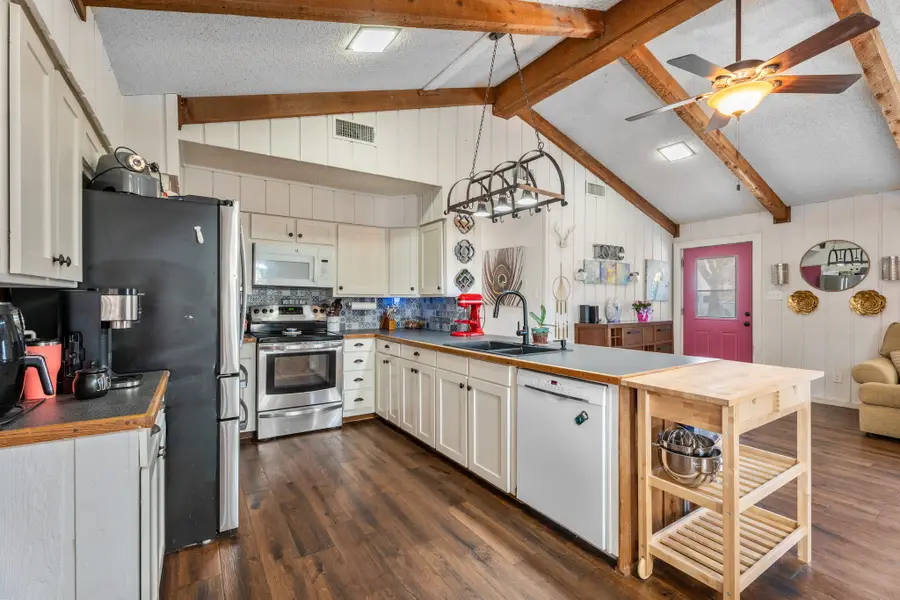 5101 Largo Drive, Granbury, TX 76049 - #3