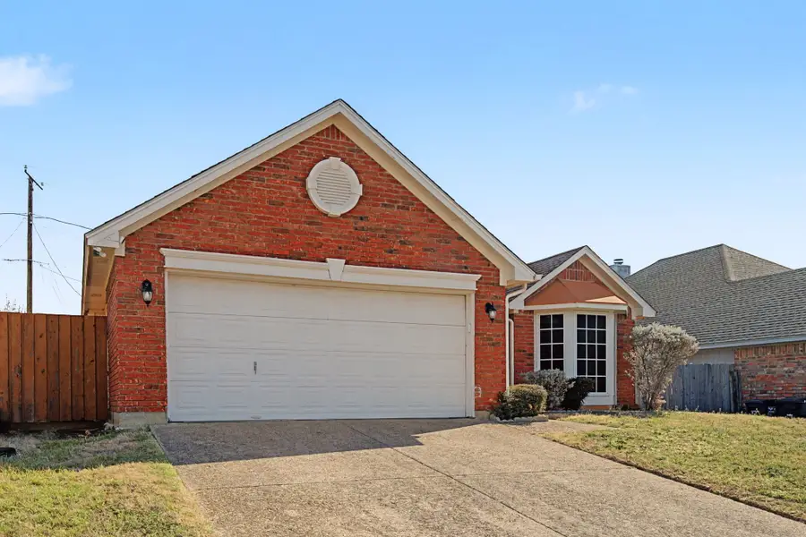 645 Cross Ridge Circle N, Fort Worth, TX 76120 - #3