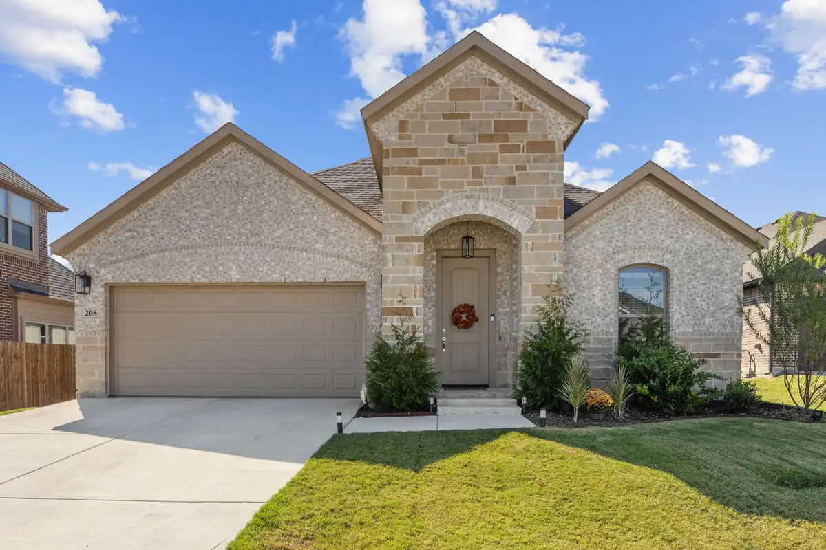 205 Michael Drive, Princeton, TX 75407 - Image #1
