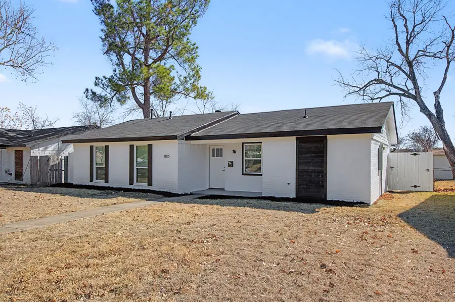 806 Laguna Drive, Garland, TX 75043 - #3